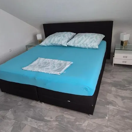 Appartement Eva' S Whirlpool Baden-baden,huegelsheim Hügelsheim